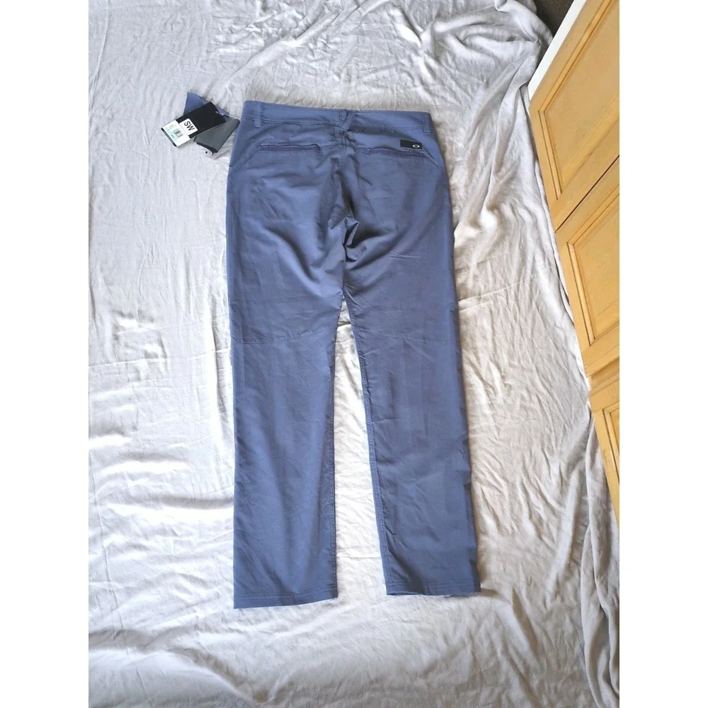 NWT Oakley Hazardous Golf Tailored Fit Pants Sz 34X32 Actual 35X31 Blue